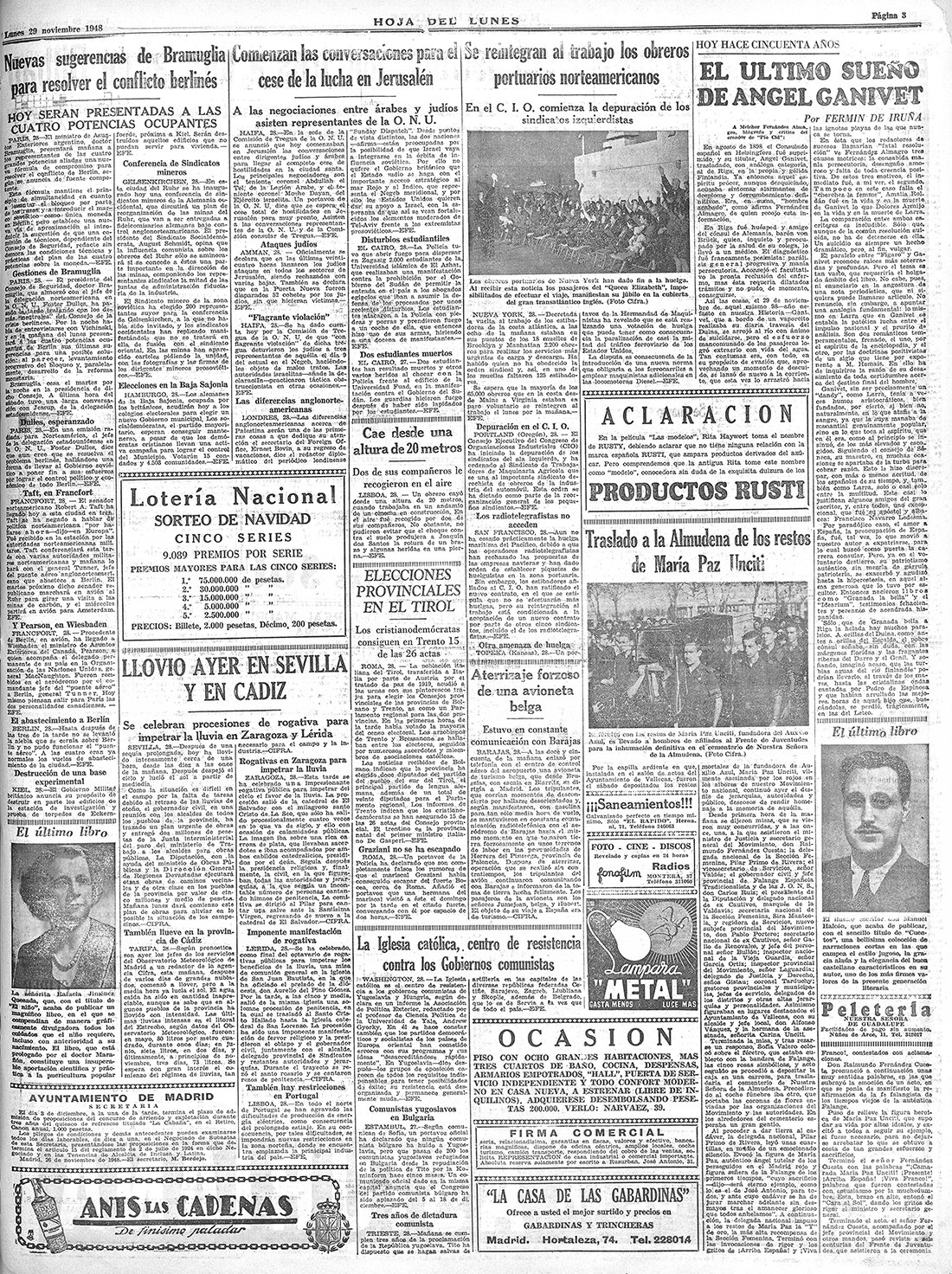 Página del periódico "Hoja Oficial del lunes", con fotografía de mujer y el titular "El último libro".