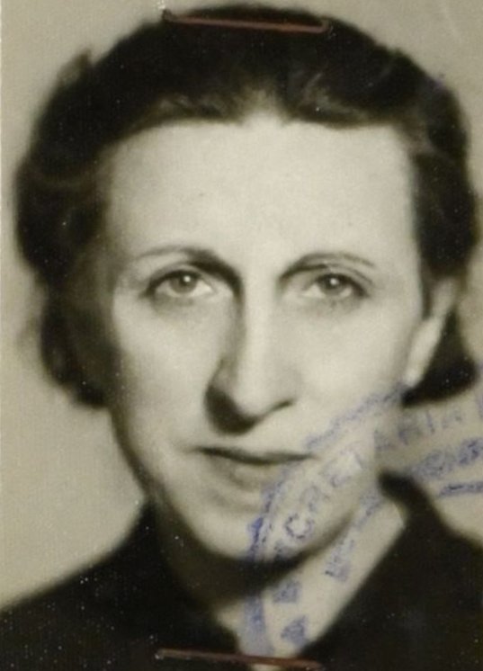 Riaño Herrero, Pilar