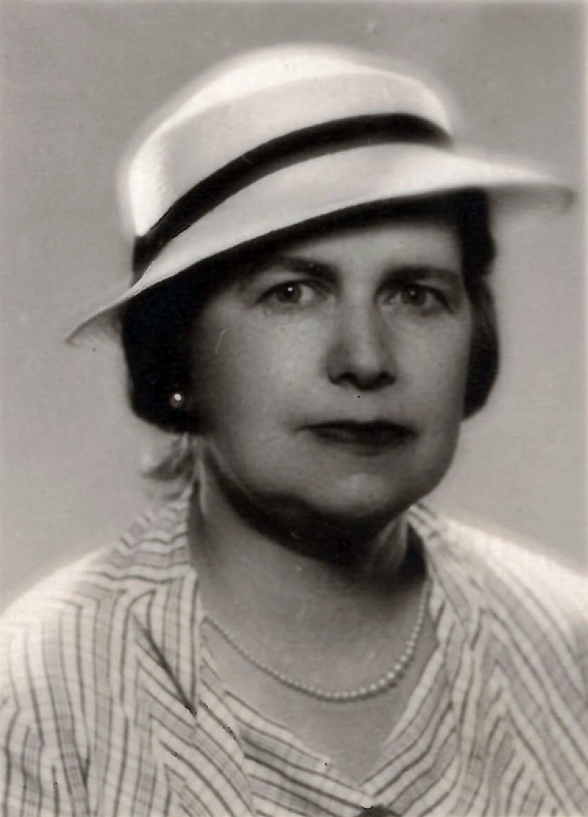 Retrato de mujer con sombrero.